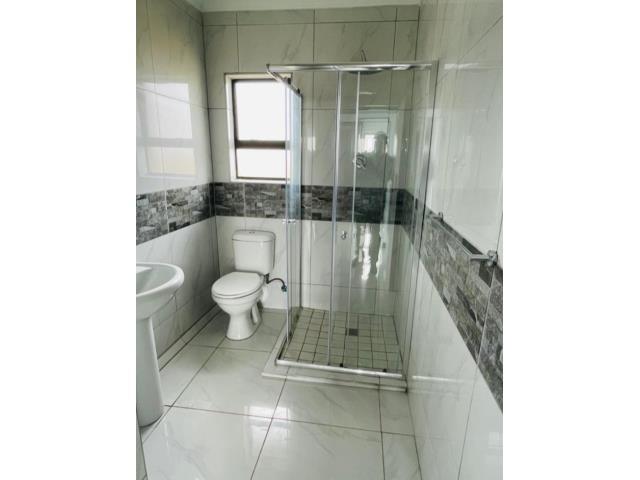 pic_61518994_640x480