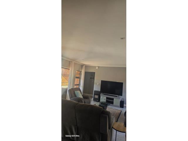 pic_61519104_640x480