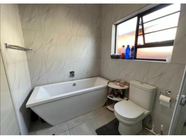 pic_61519212_640x480