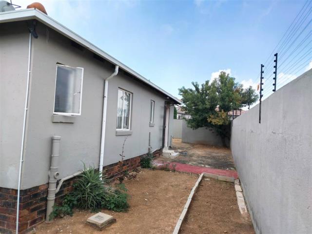 pic_61774955_640x480