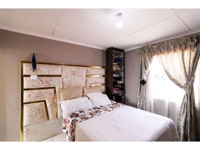 pic_61774973_640x480