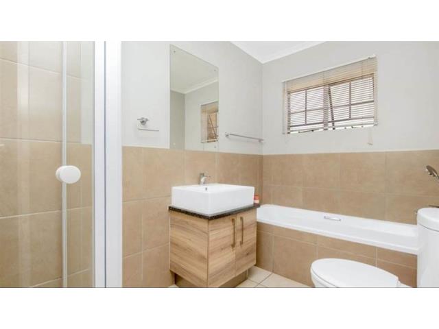 pic_61776103_640x480